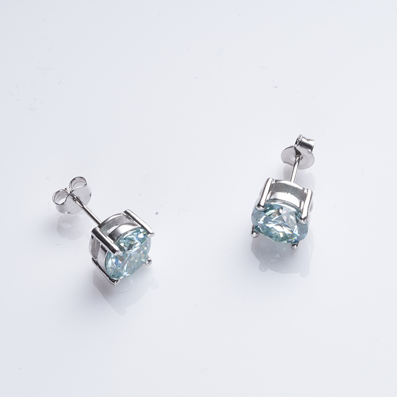S925 Sterling Silver Moissanite Women's Four-claw Stud Earrings