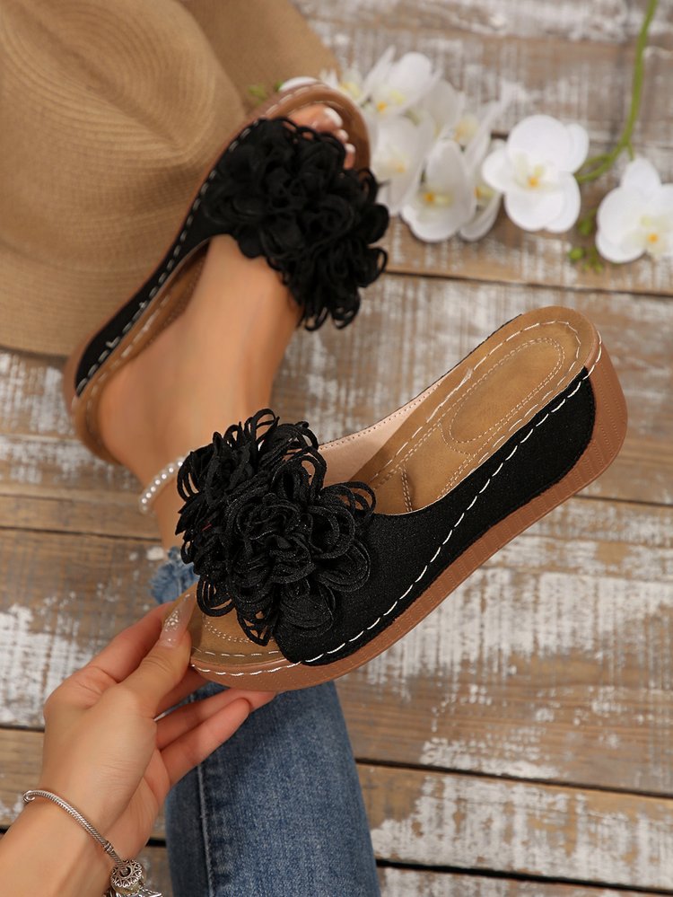 Plus-size Summer Wedge Mule Sandals With A Fish-mouth Toe Ankle Strap And Floral Design For Outdoor Wear