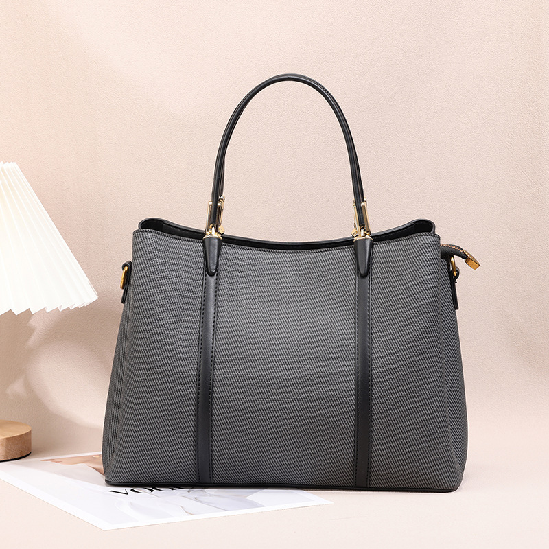 Sophisticated Womens Commuter Bag Spacious Solid-color Tote With A Light-luxury Premium Texture