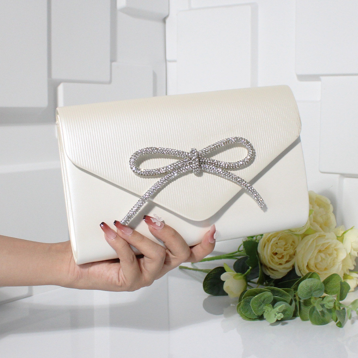 https://cf.cjdropshipping.com/quick/product/f3e95e9a-f9e3-470a-a21c-09a791fd9dbe.jpg