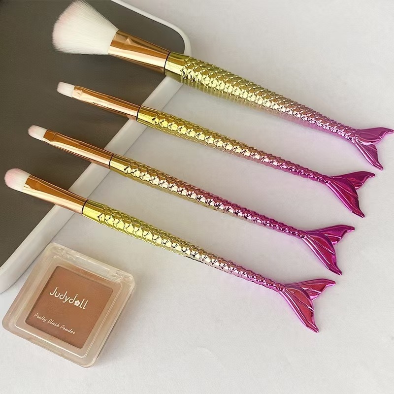 4-piece Mermaid Gradient Eye Makeup Brush Portable