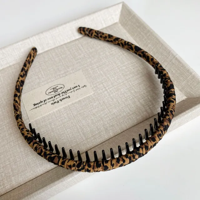 Leopard Print Pearlescent Winding Cloth Headband Simple Deep Leopard Print - Shop at LoveMi