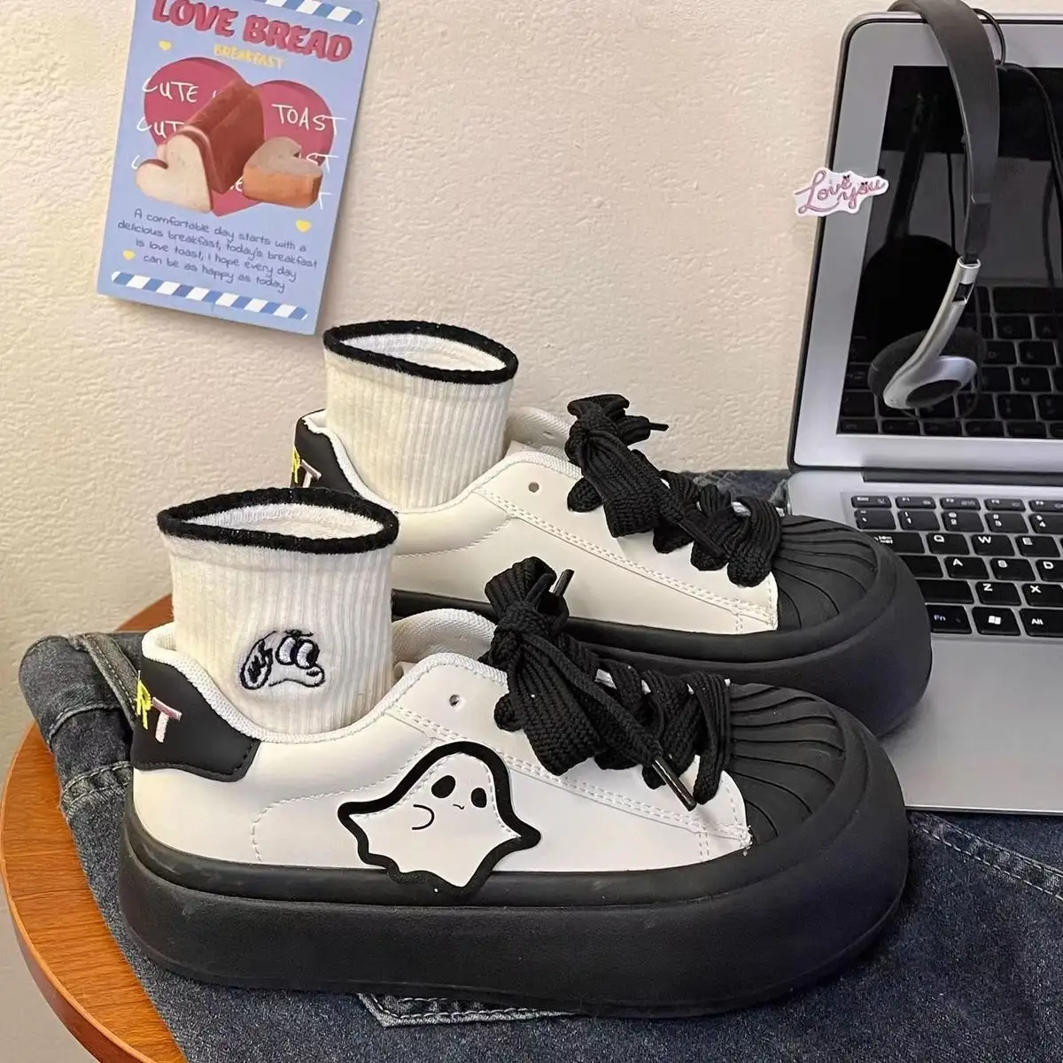 Casual Quirky Shell-toe Fashionable Versatile White Sneakers