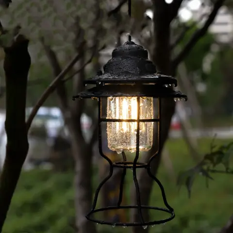 Portable Retro Barn Lantern Outdoor Multifunctional Lighting