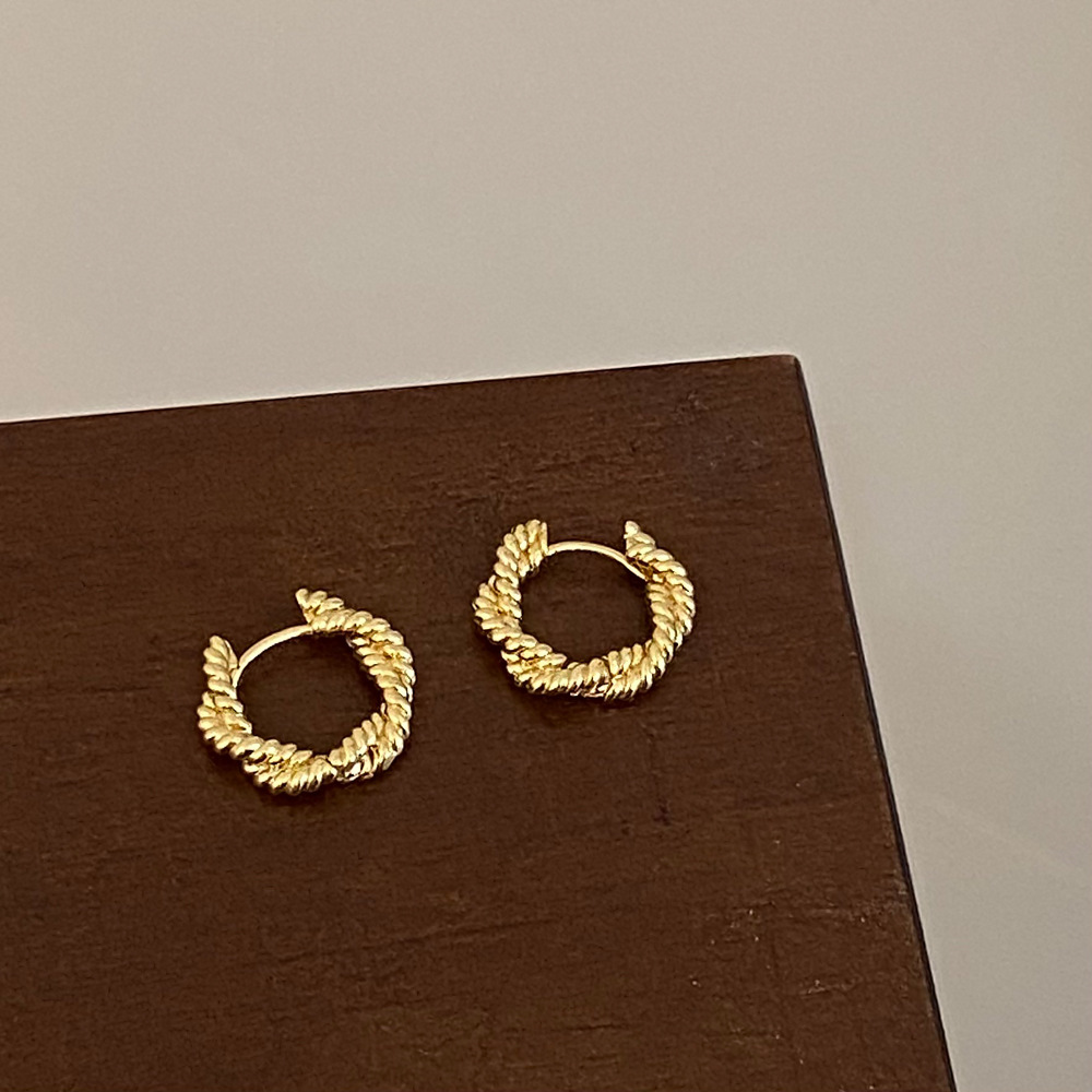 https://cf.cjdropshipping.com/quick/product/f4471b3c-34ba-48c0-8c19-192d36484b2f.jpg