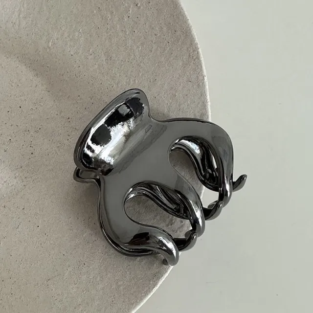 Simple Metal Temperament Grip Korean Irregular Ponytail Clip Gun Gray - Shop at LoveMi