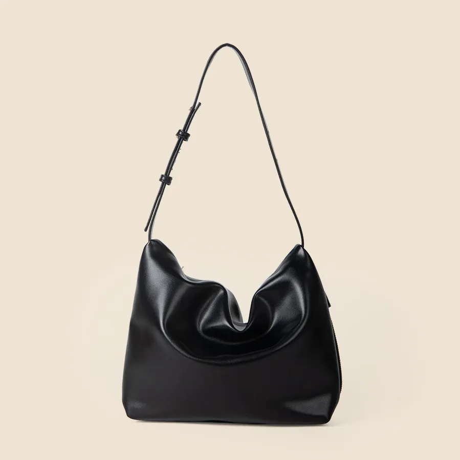 Simple Women's Soft Leather Shoulder Bag Large Capacity - Black