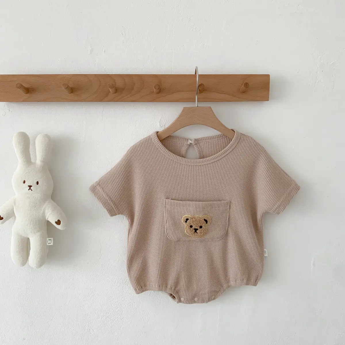 Boys And Girls Round Neck Cartoon Bear Short Sleeve Onesie Romper