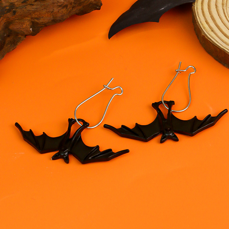 Halloween Retro Creative Bat Pendant Earrings Fashion Personality