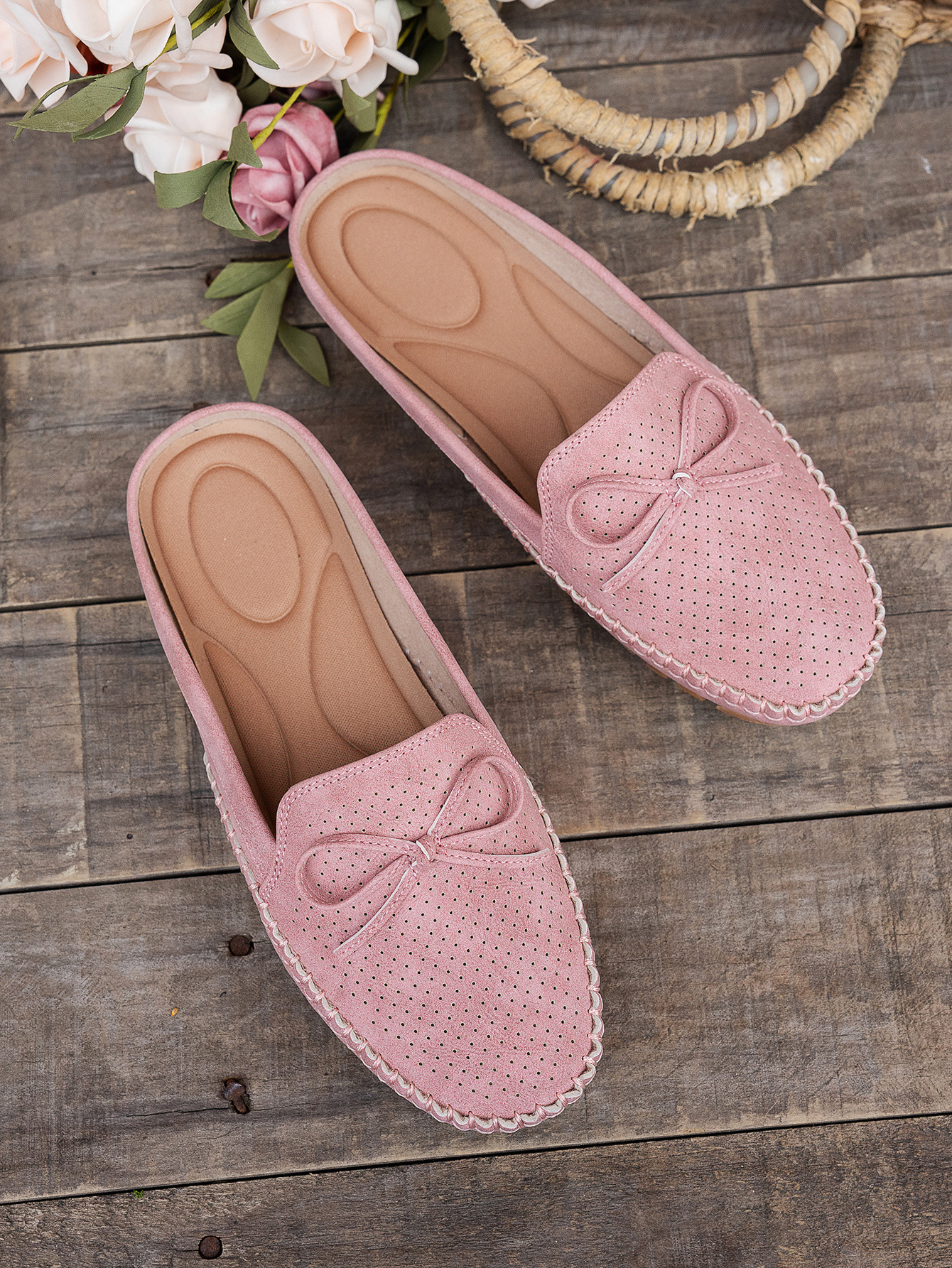 PU Leather Flat Shoes – stitched seam detail close-up