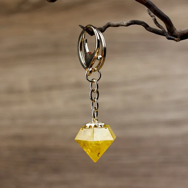 Natural Crystal Gravel Epoxy Decoration Keychain Pendant Citrine - Shop at LoveMi