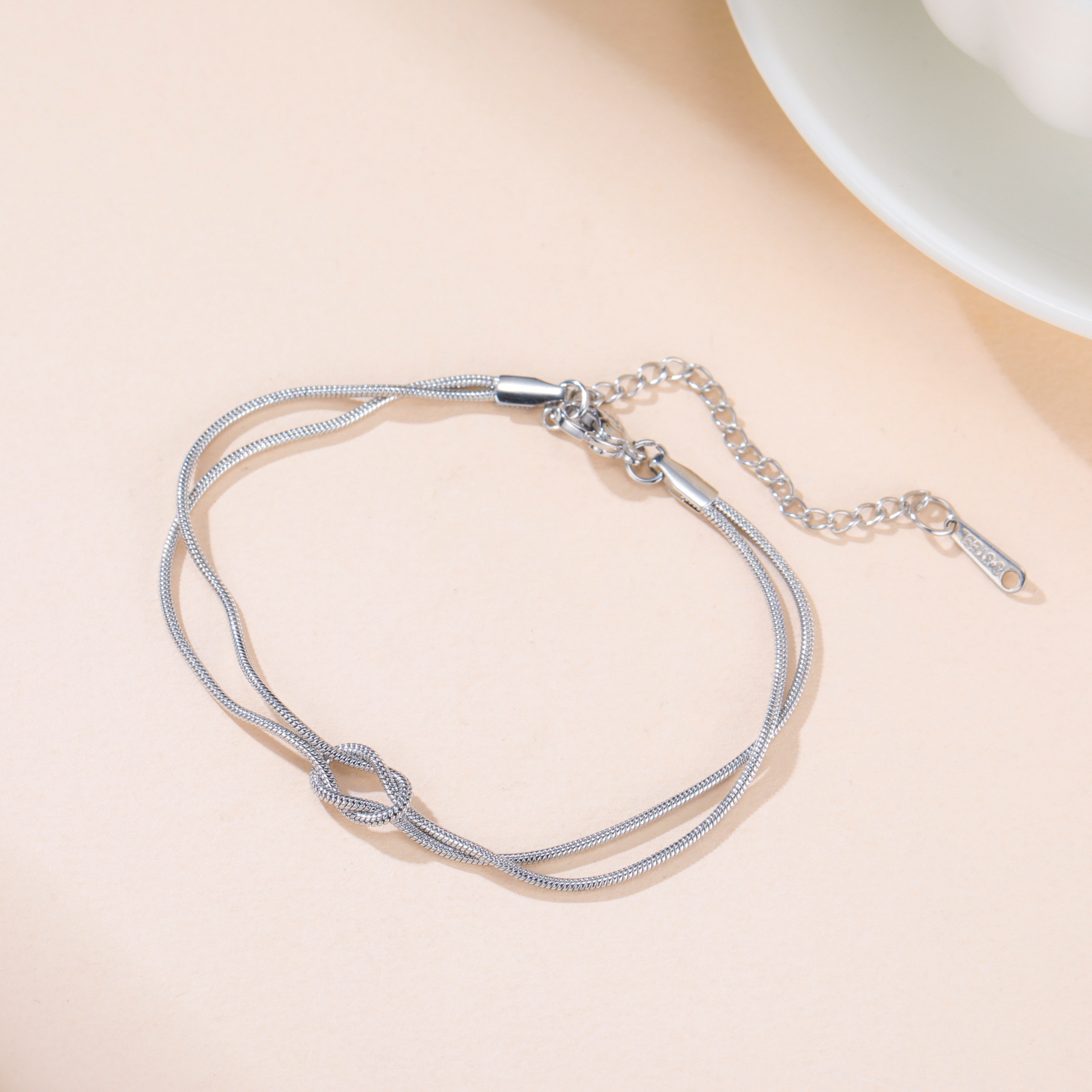 https://cf.cjdropshipping.com/quick/product/f50a0972-007a-4404-aca6-3733919f7c6a.jpg