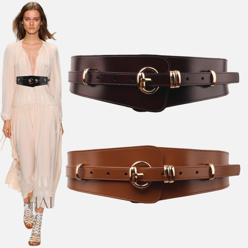 Fallwinter Fashion Coat With A Wide Waist Belt