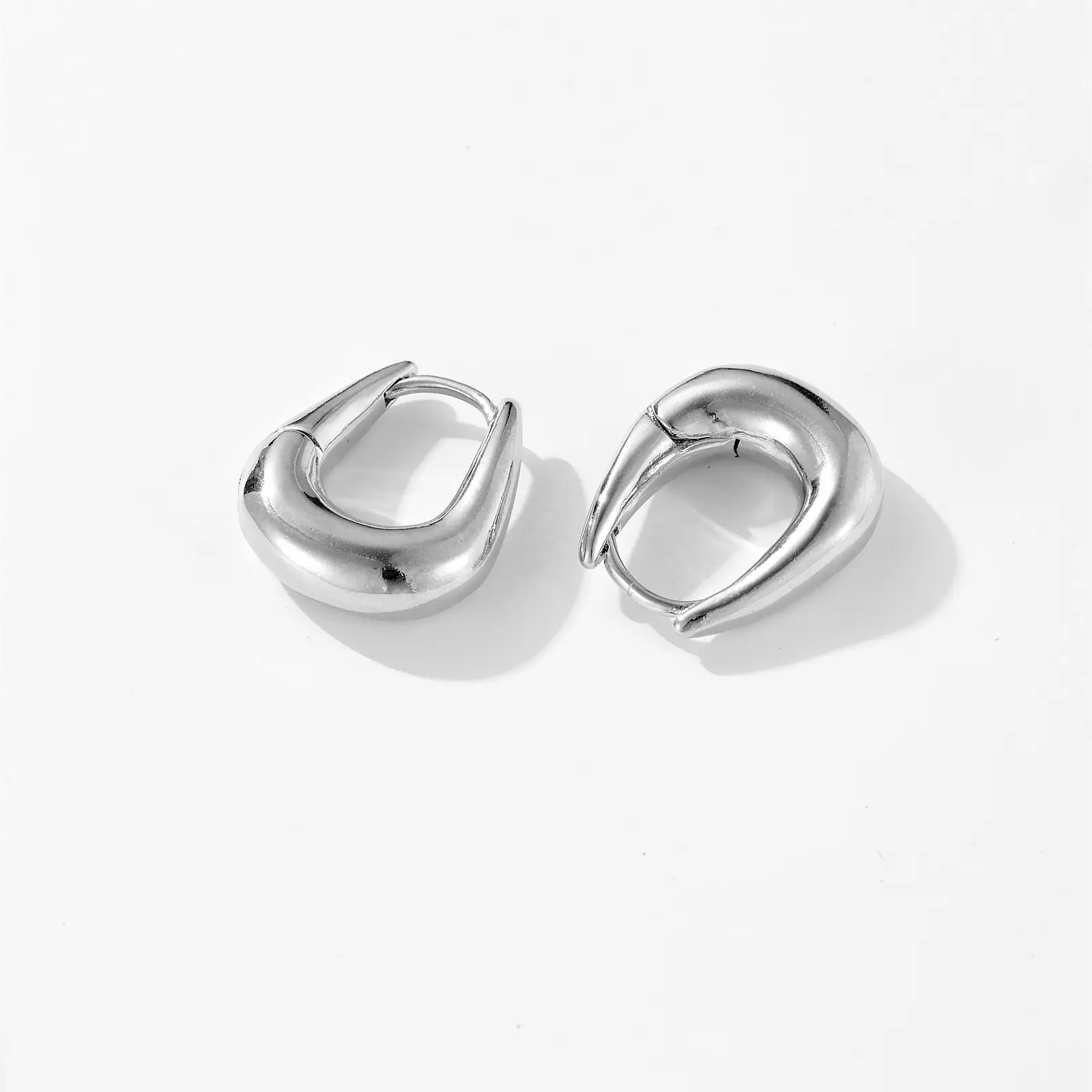 Korean Jewelry French Retro Ear Clip Cold Style High Sense