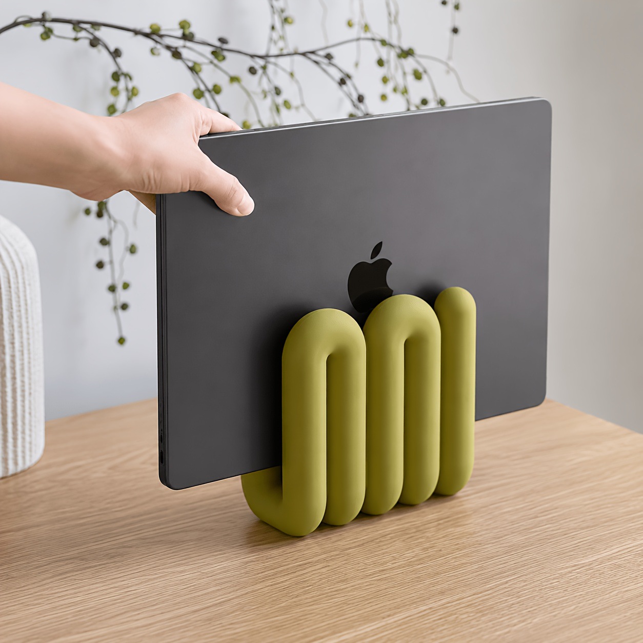 Suport sculptural pentru laptop din aluminiu Suport portabil ergonomic pentru notebook pentru birou Utilizare la domiciliu