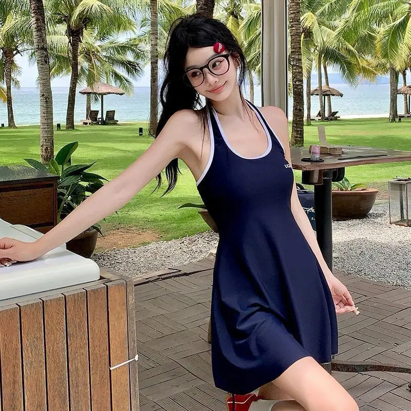 Figure-flattering Elegant One-piece Bikini Swimsuit