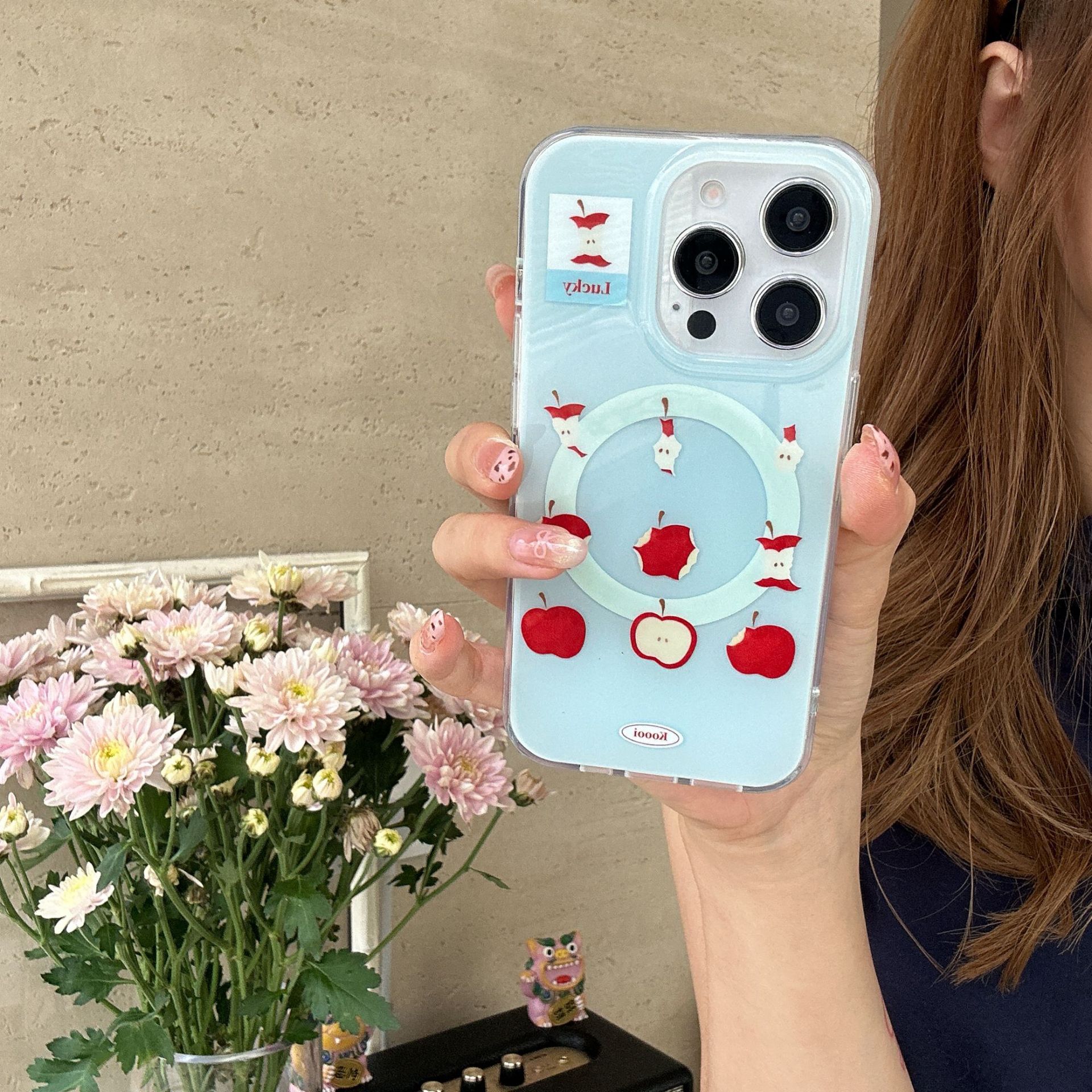 Simple Blue Background Magnetic Pendant Phone Case - Image 4