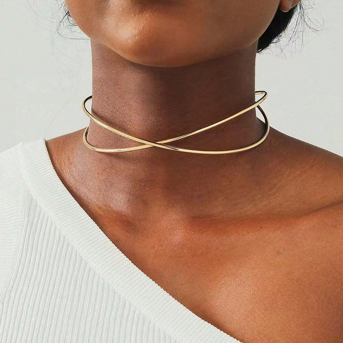 Stainless Steel Simple Geometric Line Cross Collar Ornament