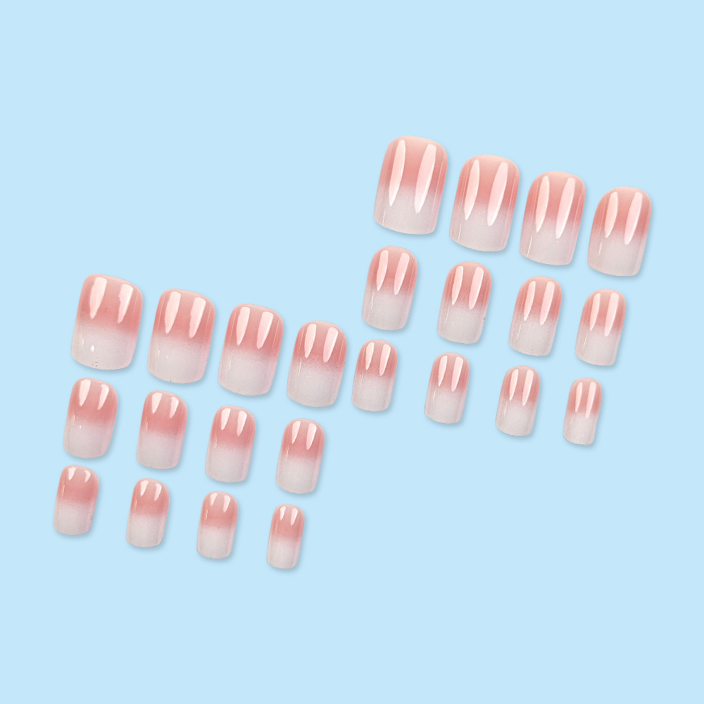 Simple Pink And White Gradient Detachable Nail Art 4