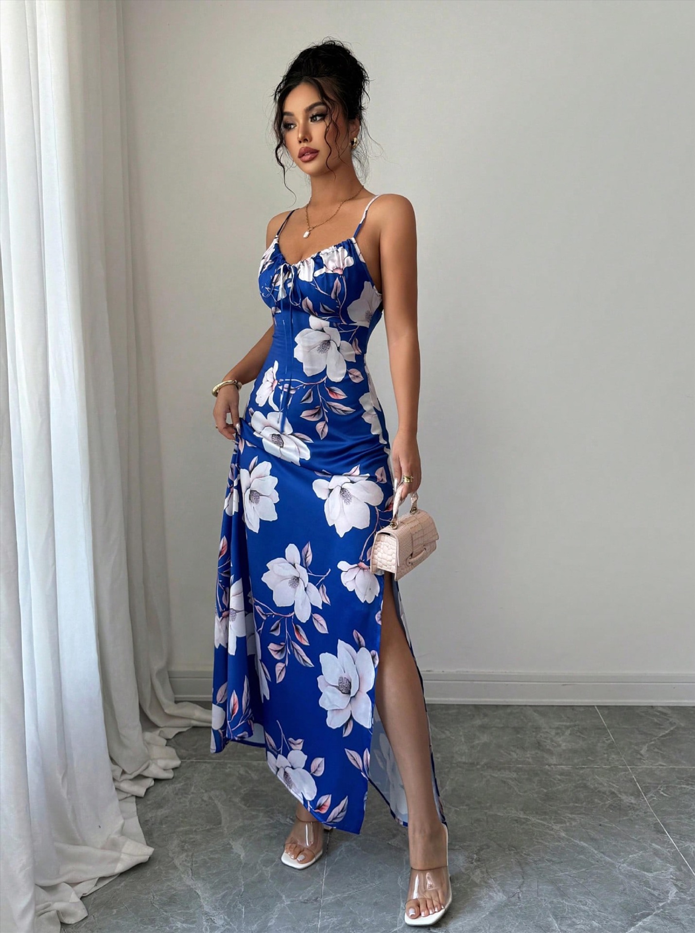 Buy Women's Clothing Online | Buy Trending Dresses for Women Buy Women's Clothing Online | Buy Trending Dresses for Women