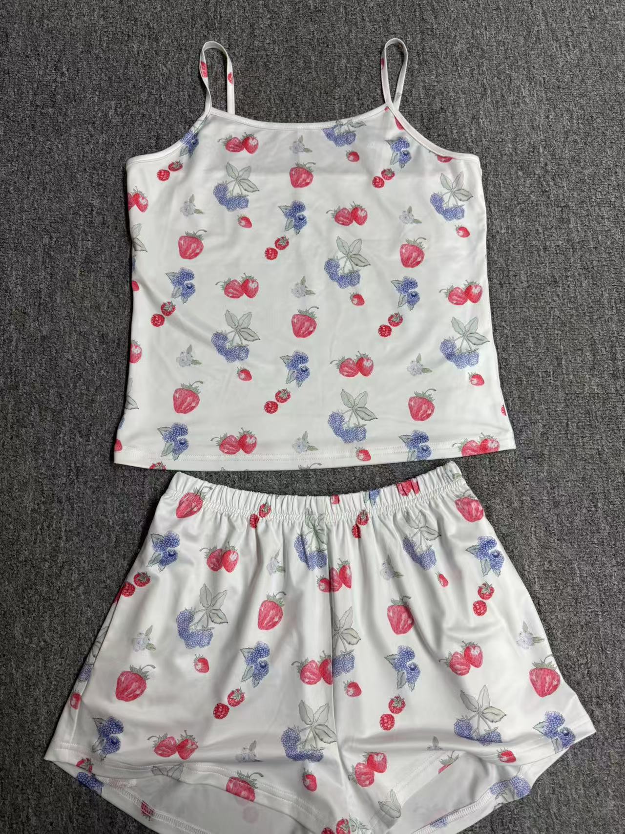 Buy Women's Clothing Online | Buy Trending Dresses for Women