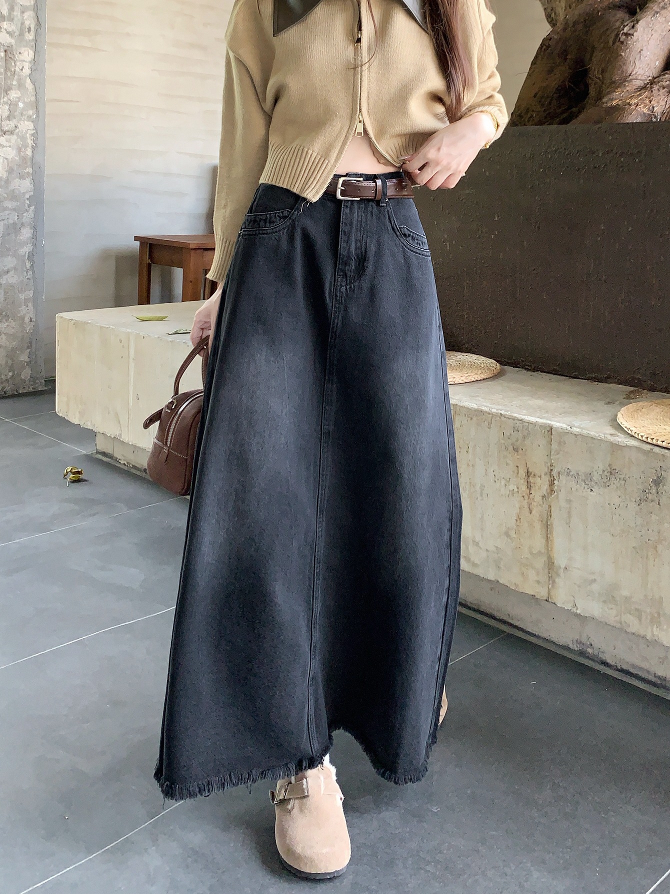 Spring And Autumn Korean Style High Waist Denim Midi Skirt Women's Retro Washed Frayed Edges F6319ab2 C219 4566 82b5 C0a6db8cbc41