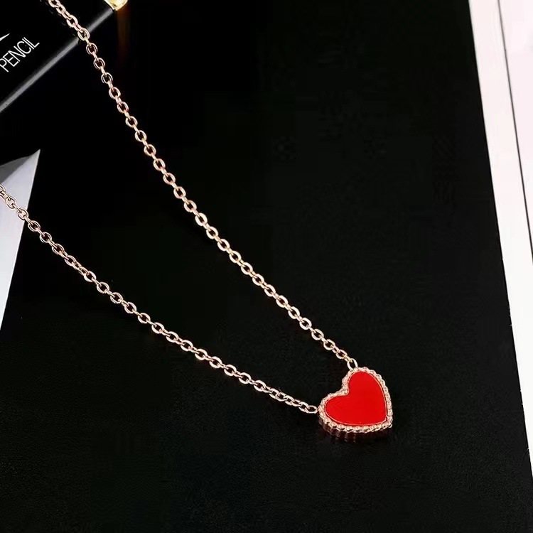 Non-fading Small Waist Light Luxury Necklace