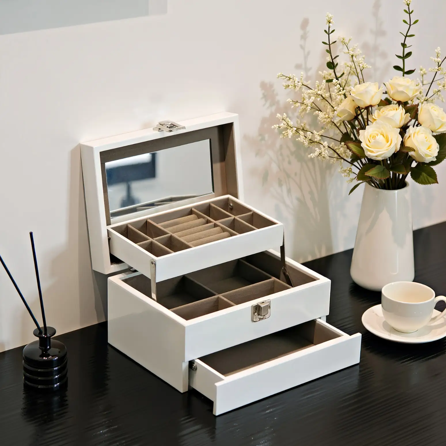 Large Capacity Solid Wood Jewelry Box