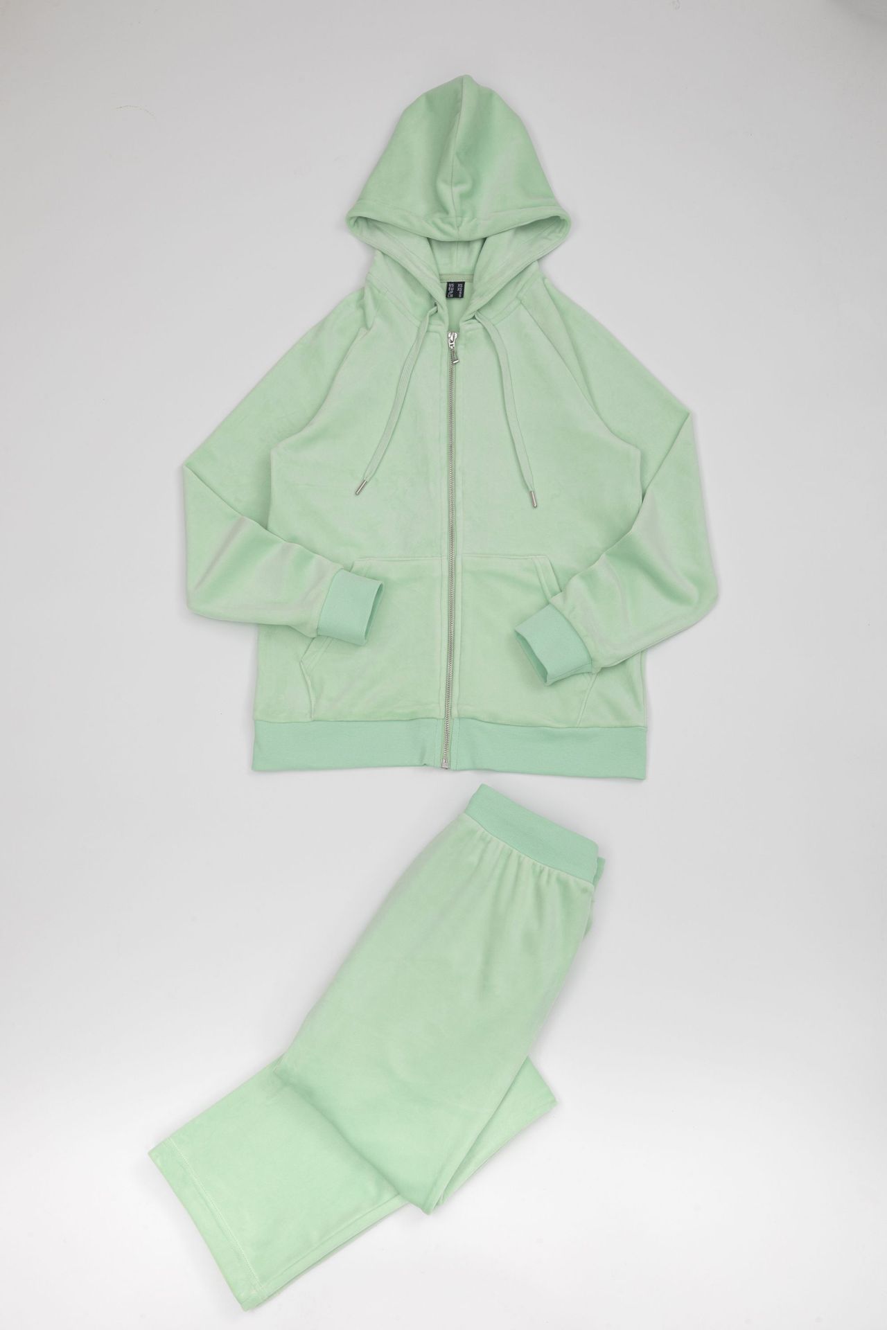 Casual Velvet Long-sleeve Zipper Sports Suit