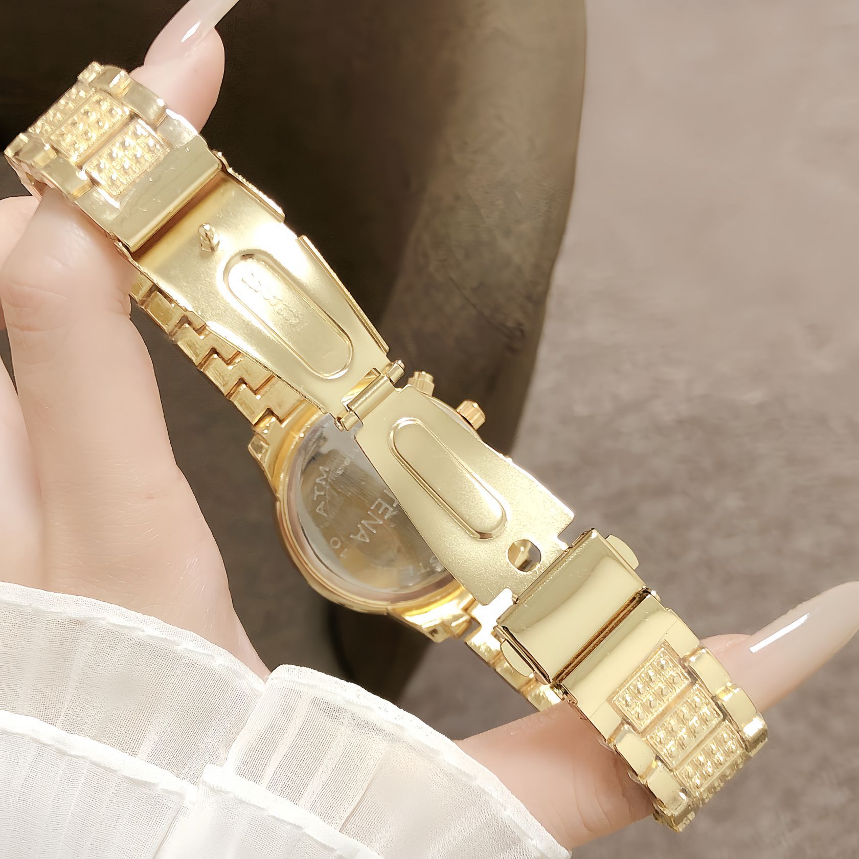 New CONTENA Fully Diamond-encrusted Gold Womens Watch 6