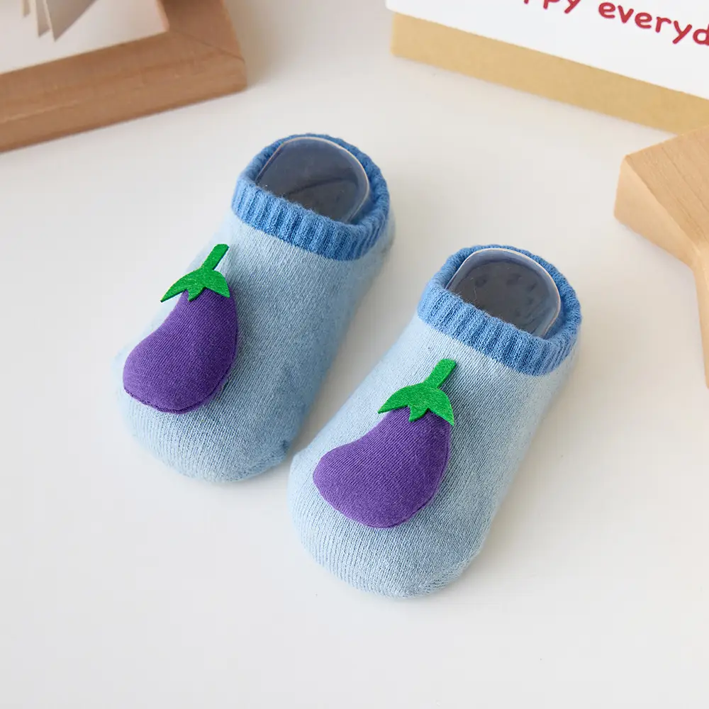 Japanese And Korean Style Extra Thick Fluffy Loop Cartoon Stereo Room Socks