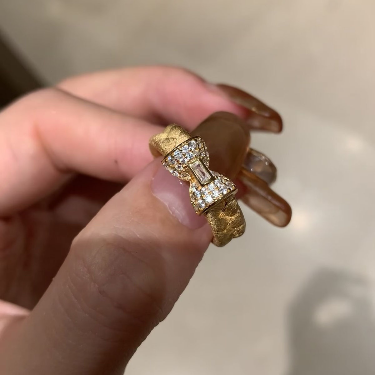 https://cf.cjdropshipping.com/quick/product/f69b85d6-78e5-4f9b-a216-d3ffc64debd2.jpg