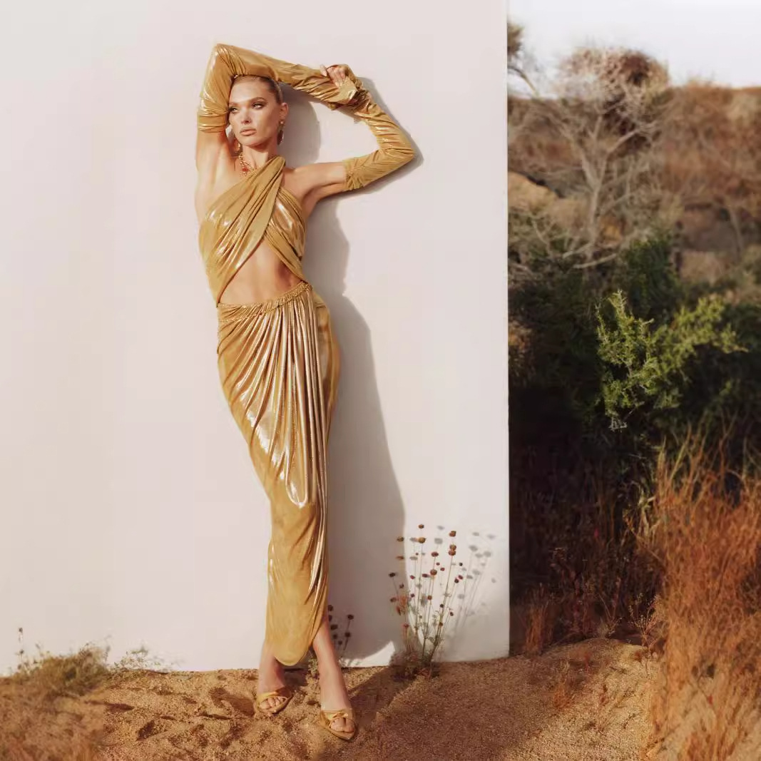 Golden Halter Tank-top Pleating Irregular Two-piece Chain Suit Skirt