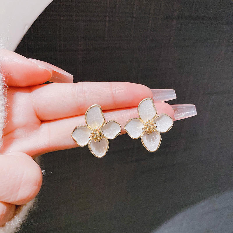 925 Silver Needle Roselle Flower French Retro Earrings