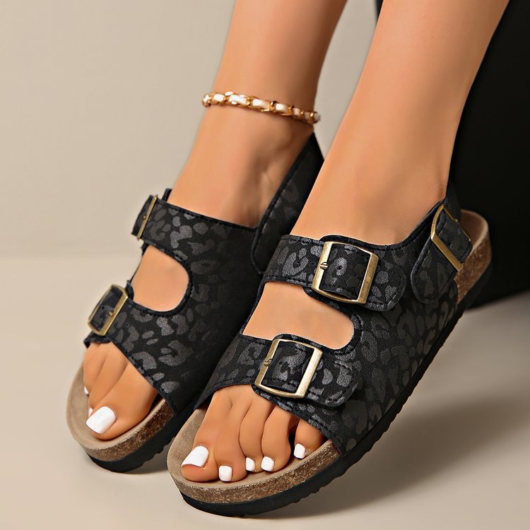 Soft-soled Flip-flops With A Belt Buckle Sandal