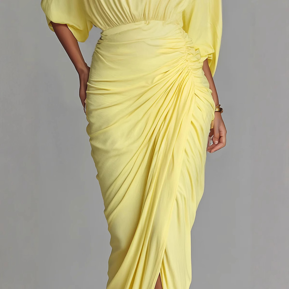 Elegant Yellow Pleated Waist-cinched Dress High-neck Long Dress