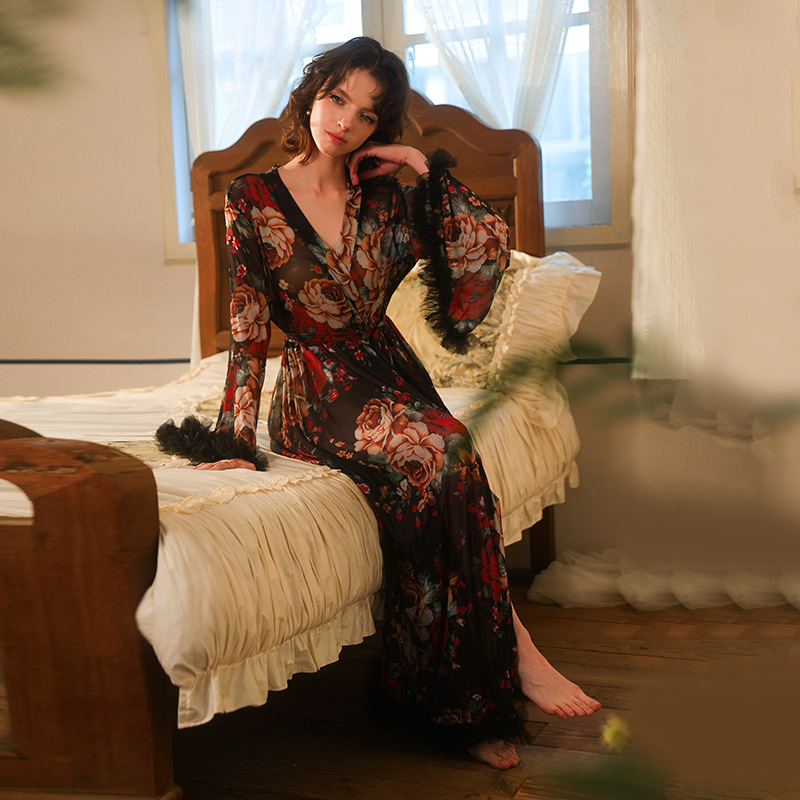 Vintage Floral Sheer Long-sleeve V-neck Home Robe With Raw-edge Detailing And A Tie-waist Design
