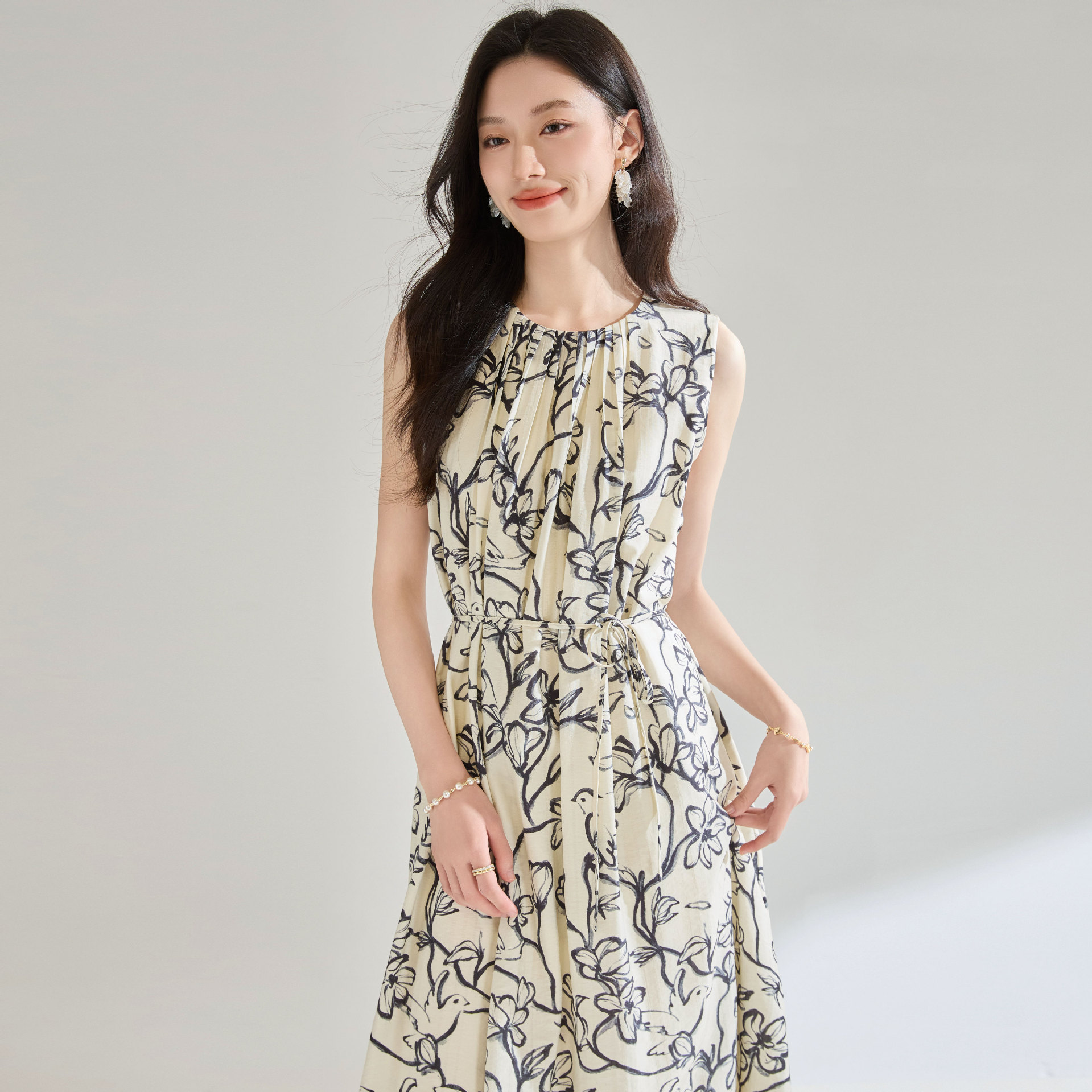 Printed Loose Round Neck Vacation Style Sleeveless Dress