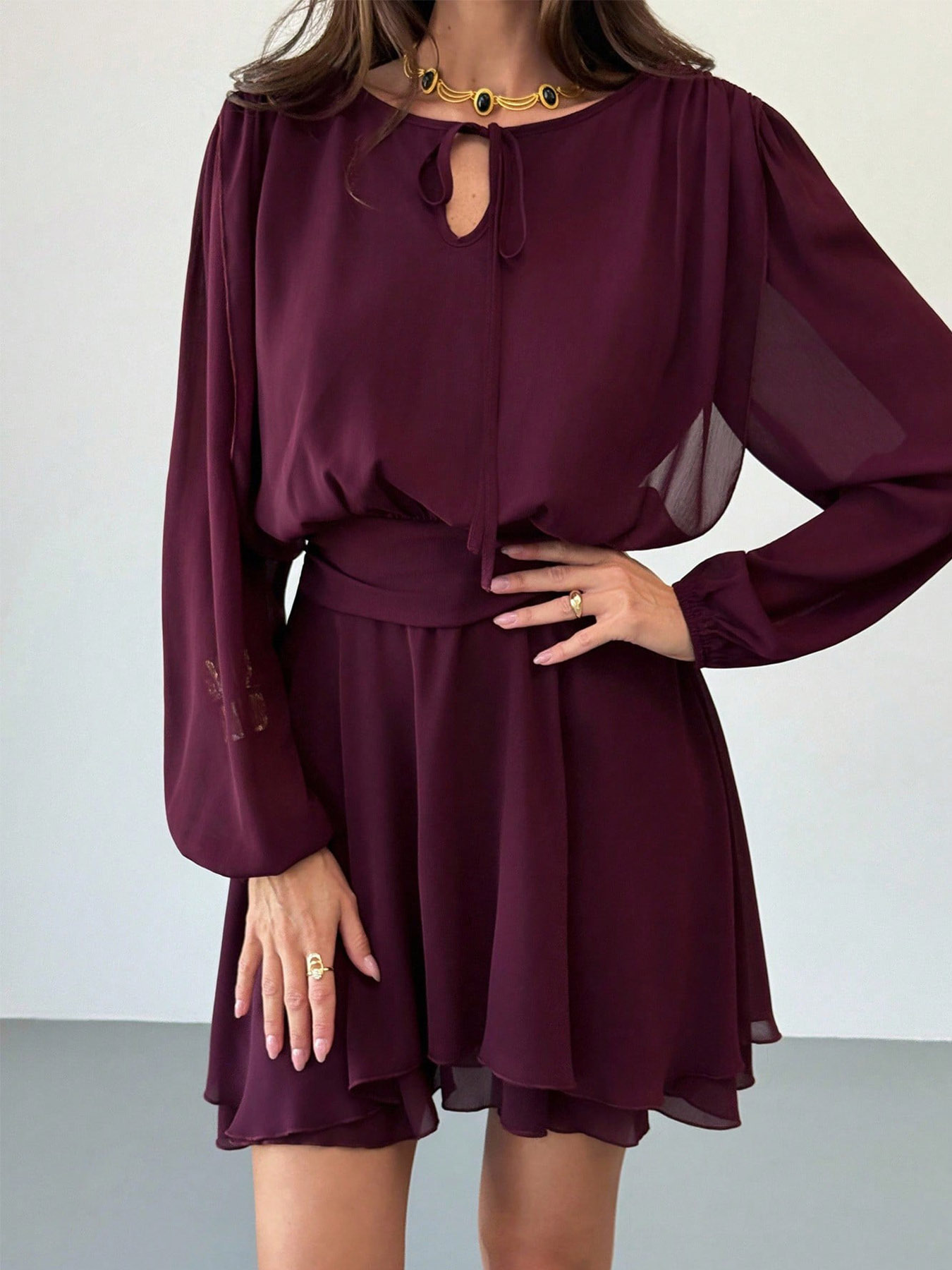 Buy Women's Clothing Online | Buy Trending Dresses for Women
