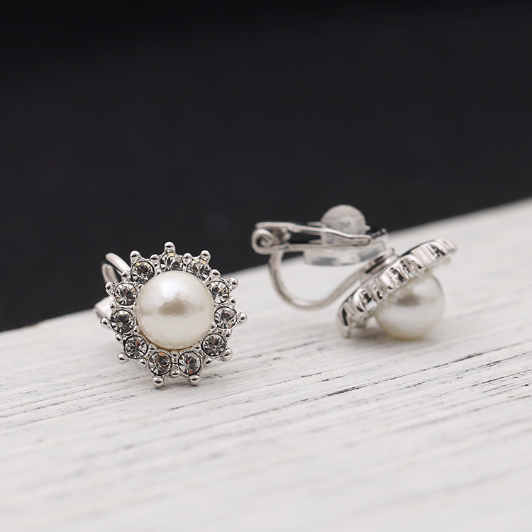 Spring New SUNFLOWER Non-pierced Earrings