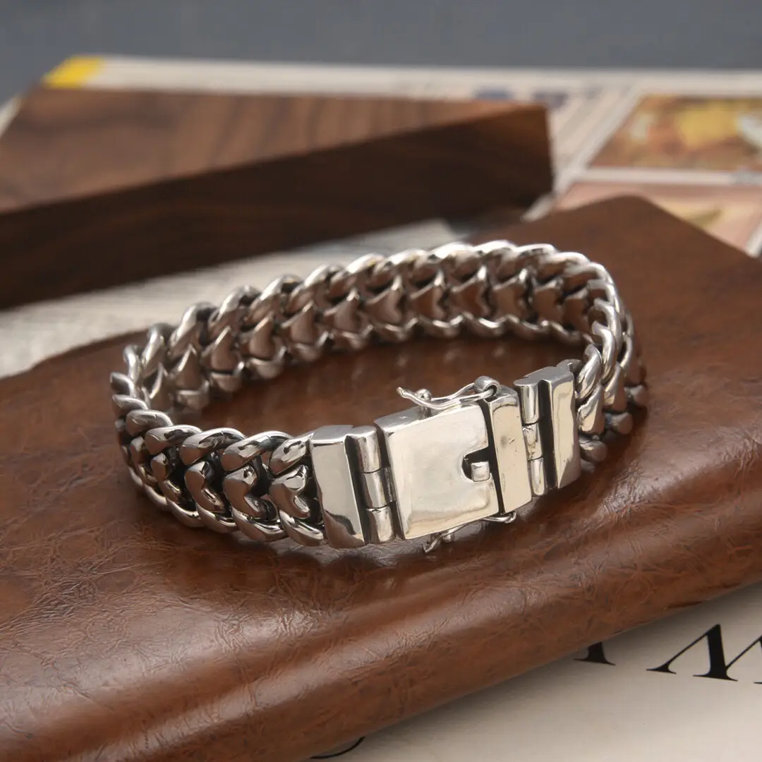 Glossy Heart Silver Bracelet Wide