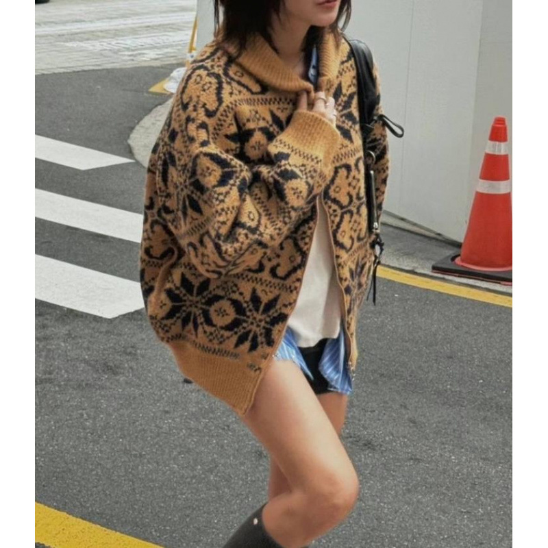 Lapel Two-way Zipper Sweater Coat