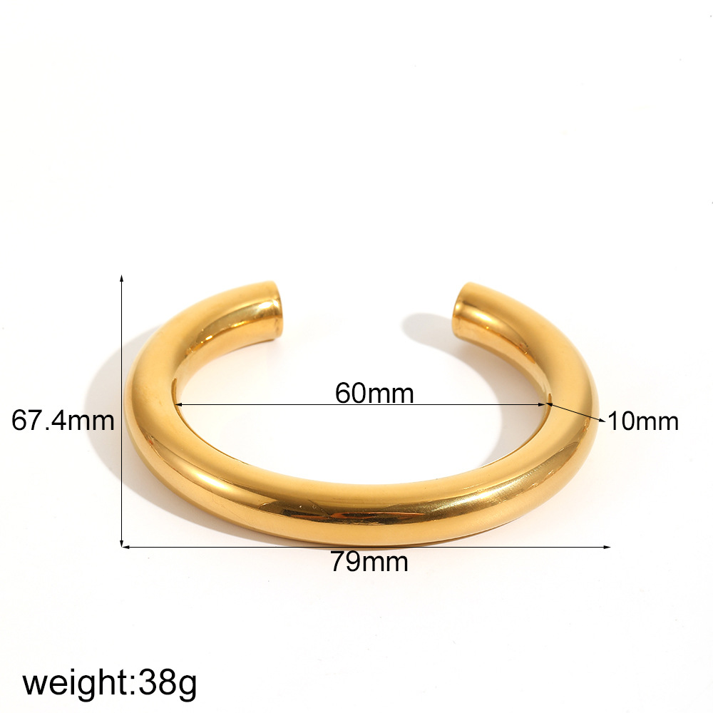 Simple Glossy Titanium Steel Bracelet For Women Does Not Fade