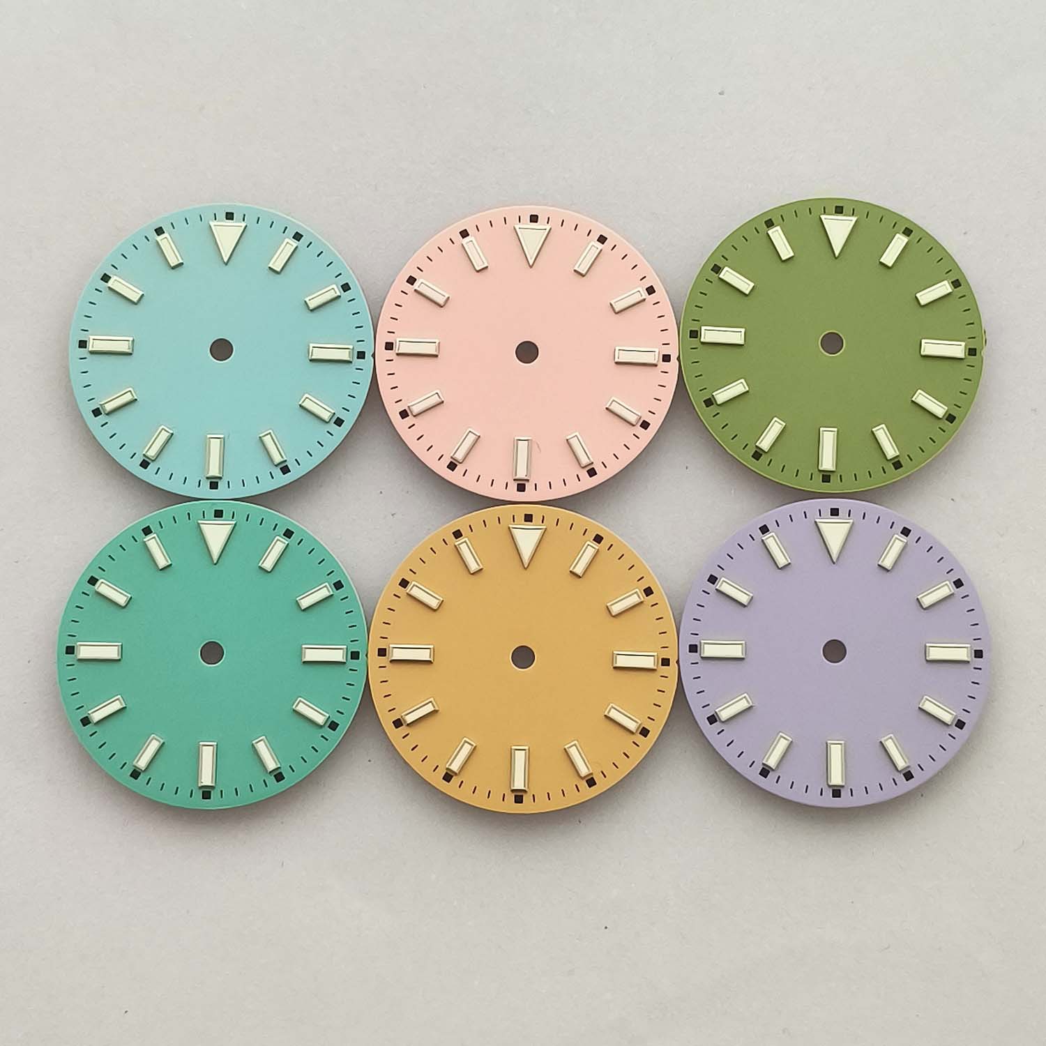 New Enamel Dial Diameter With Green Luminous Markers