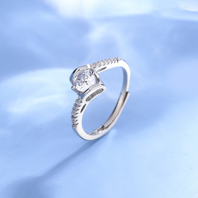 Zircon 1 Karat Angel Kiss Ring