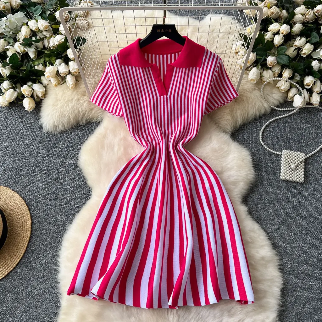 Contrast Color Retro Lapel Short Sleeve Striped Knitted Dress - Rose Red
