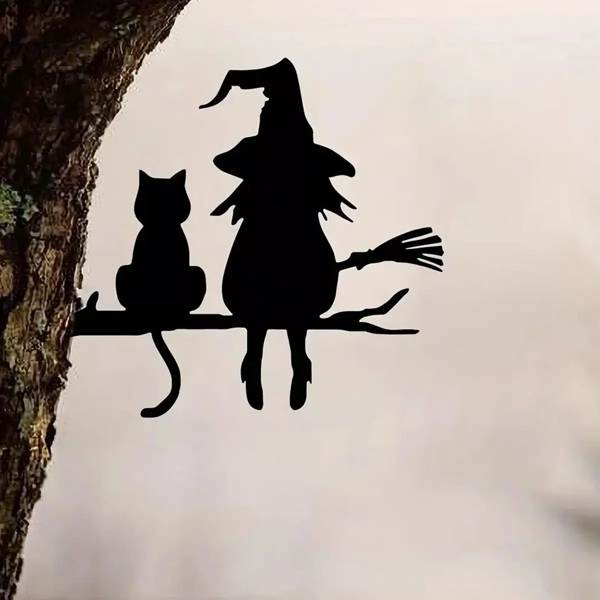Metal Silhouette Cute Witch And Cat Garden Stump Yard Decoration