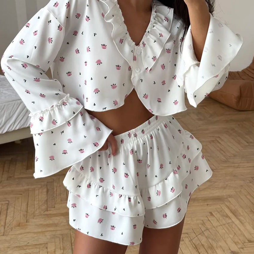 Floral-print Ruffled Trim Comfortable Long-sleeve Top And Shorts Set