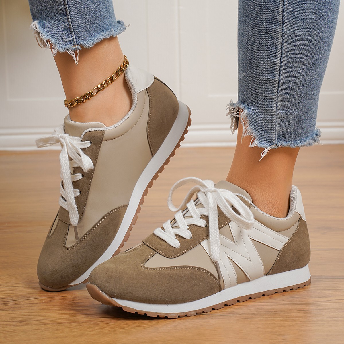 https://cf.cjdropshipping.com/quick/product/f8504c6e-1427-4e55-b6cf-cc1e2600c881.jpg