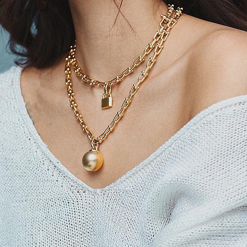 Multi-layer Irregular Necklace Simple Fashion
